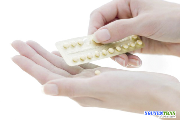Nguy hiểm khi dùng thuốc tránh thai trị mụn 1